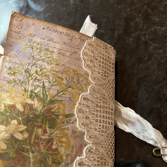 SOLD Mini Wallet journal SOLD - Picture 11 of 15